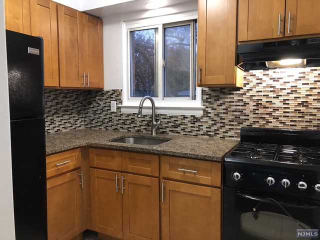 1599 Bergen Boulevard 3