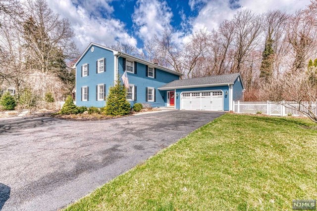 190 Brookside Avenue