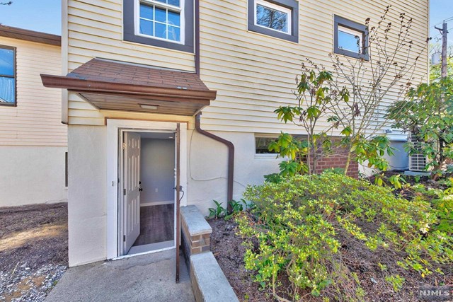 365 Franklin Avenue Unit: 1B