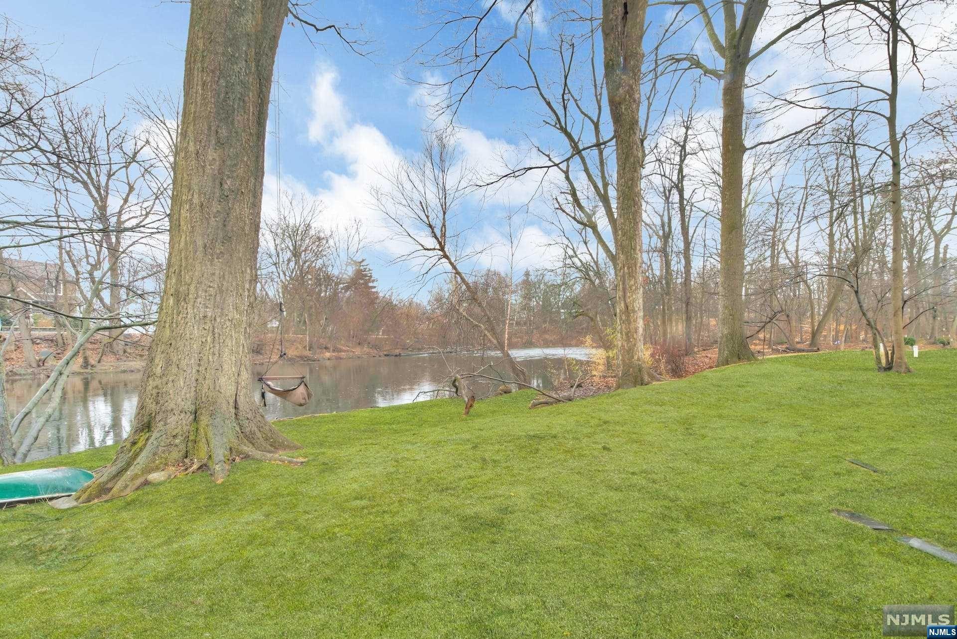 94 Roosevelt Boulevard