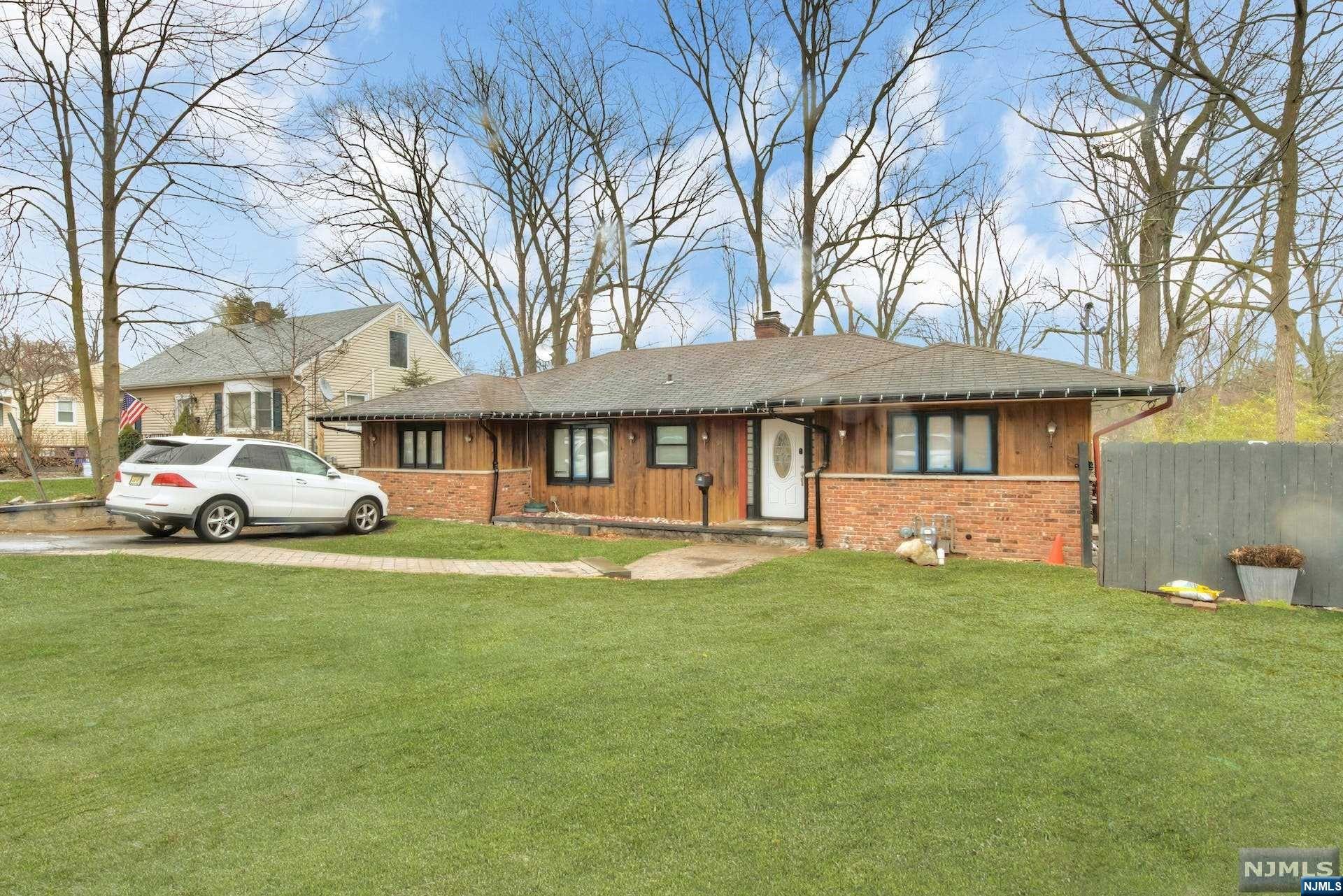 94 Roosevelt Boulevard