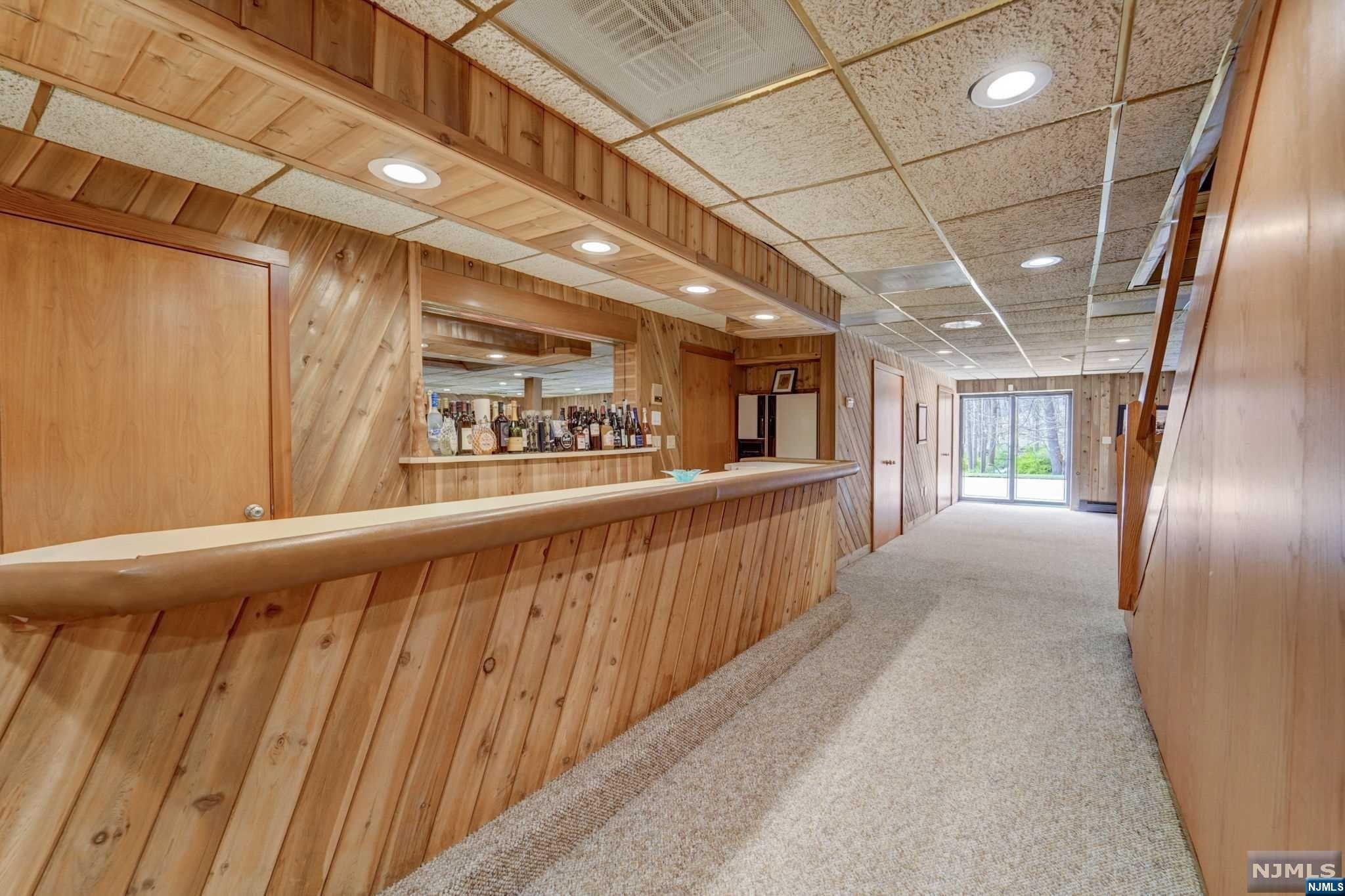 810 Shadow Ridge Road