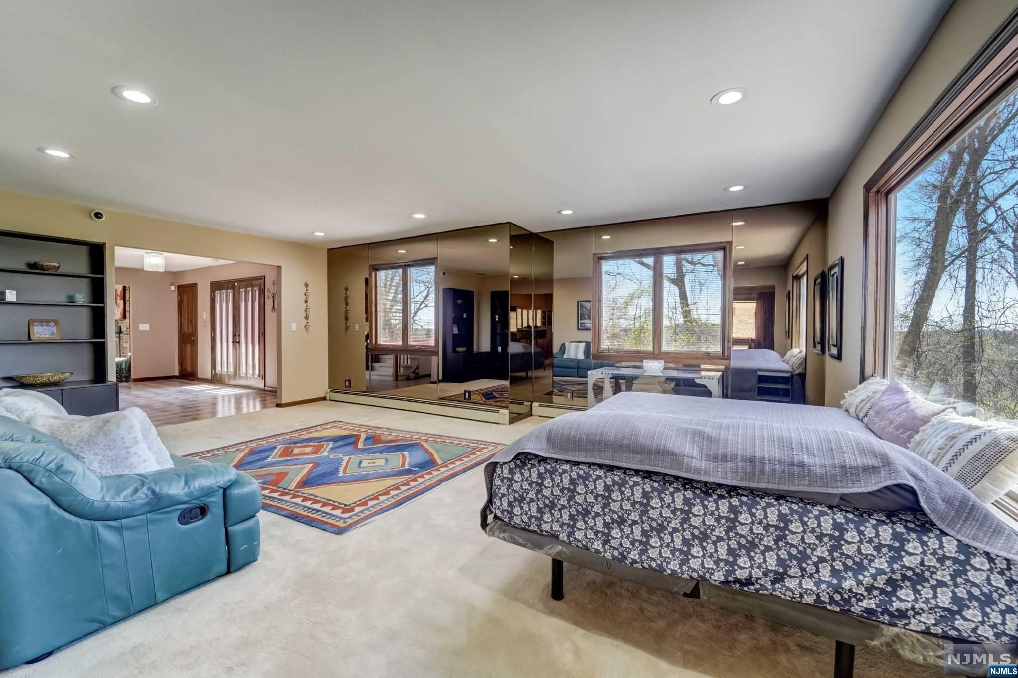 810 Shadow Ridge Road