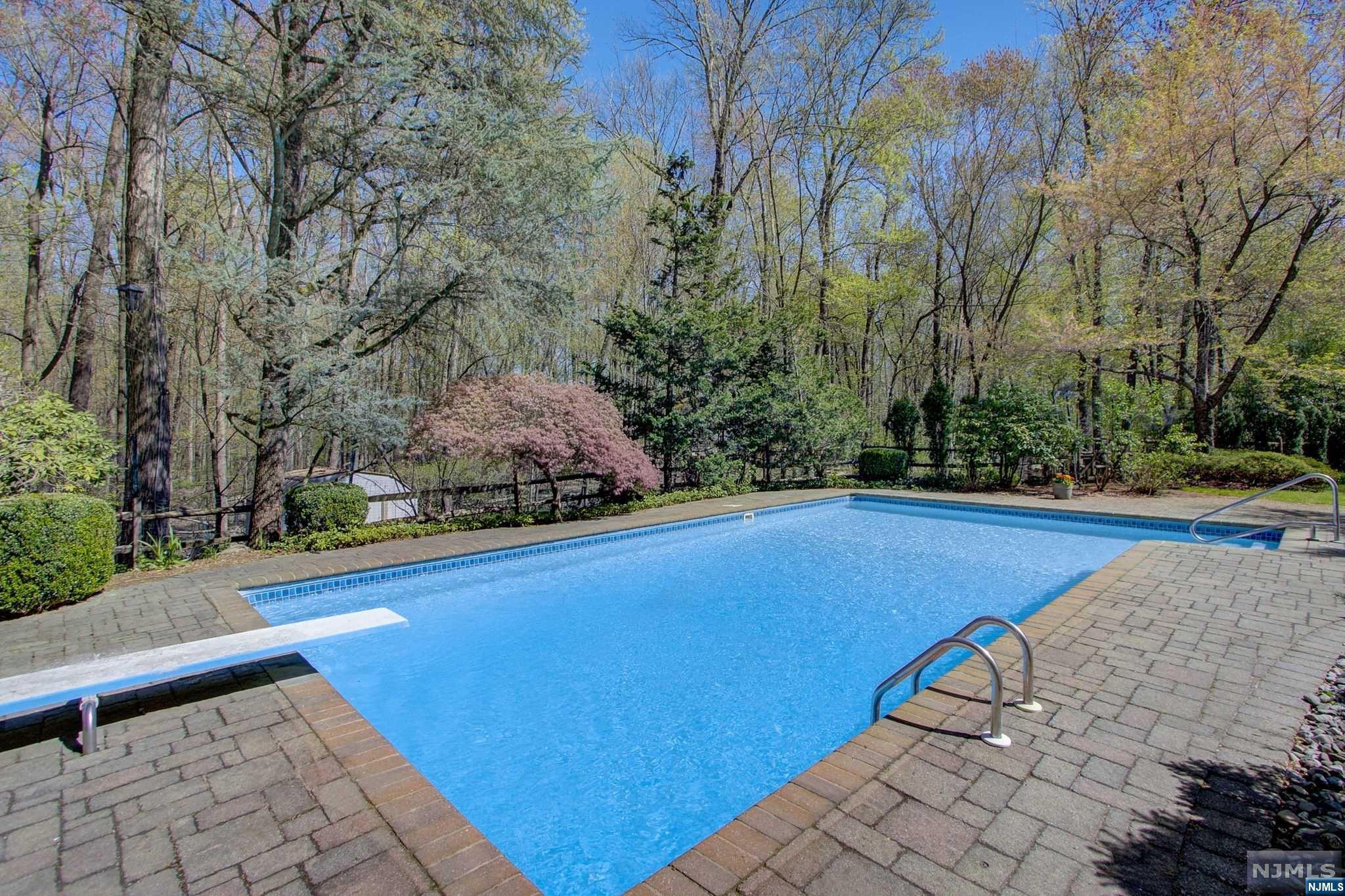 91 Cedar Drive