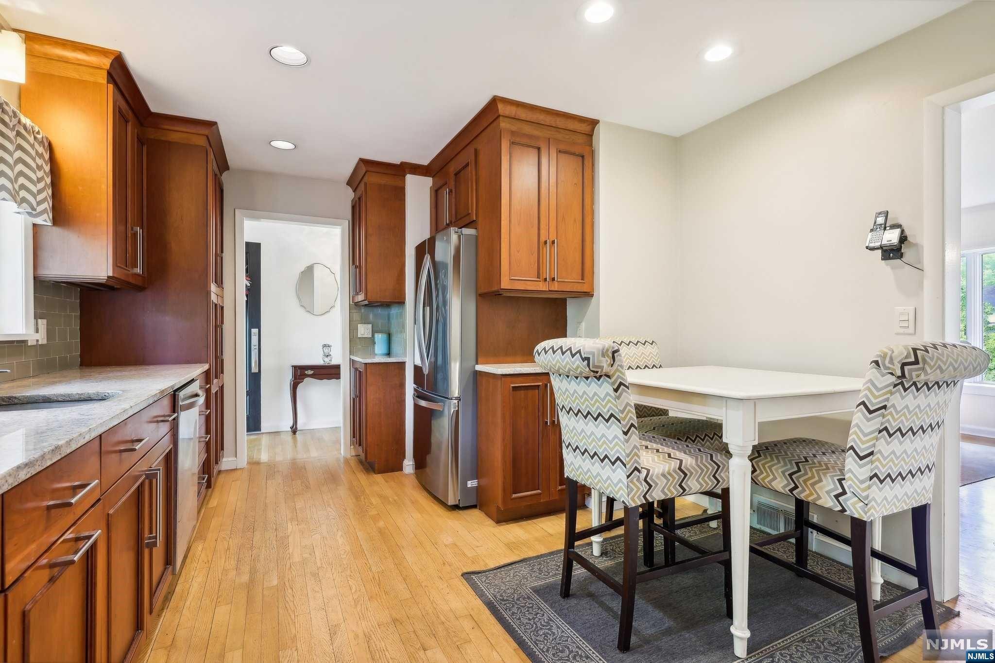 238 Mulberry Place