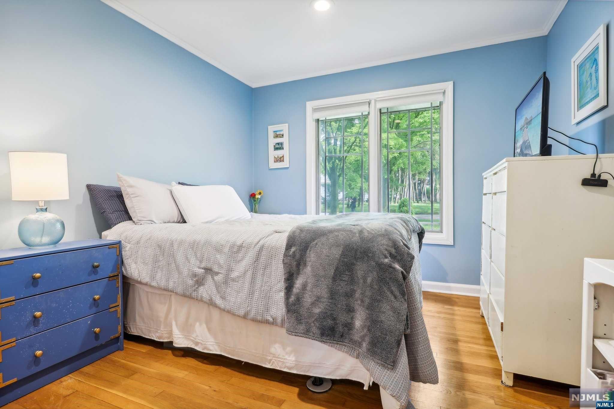 238 Mulberry Place