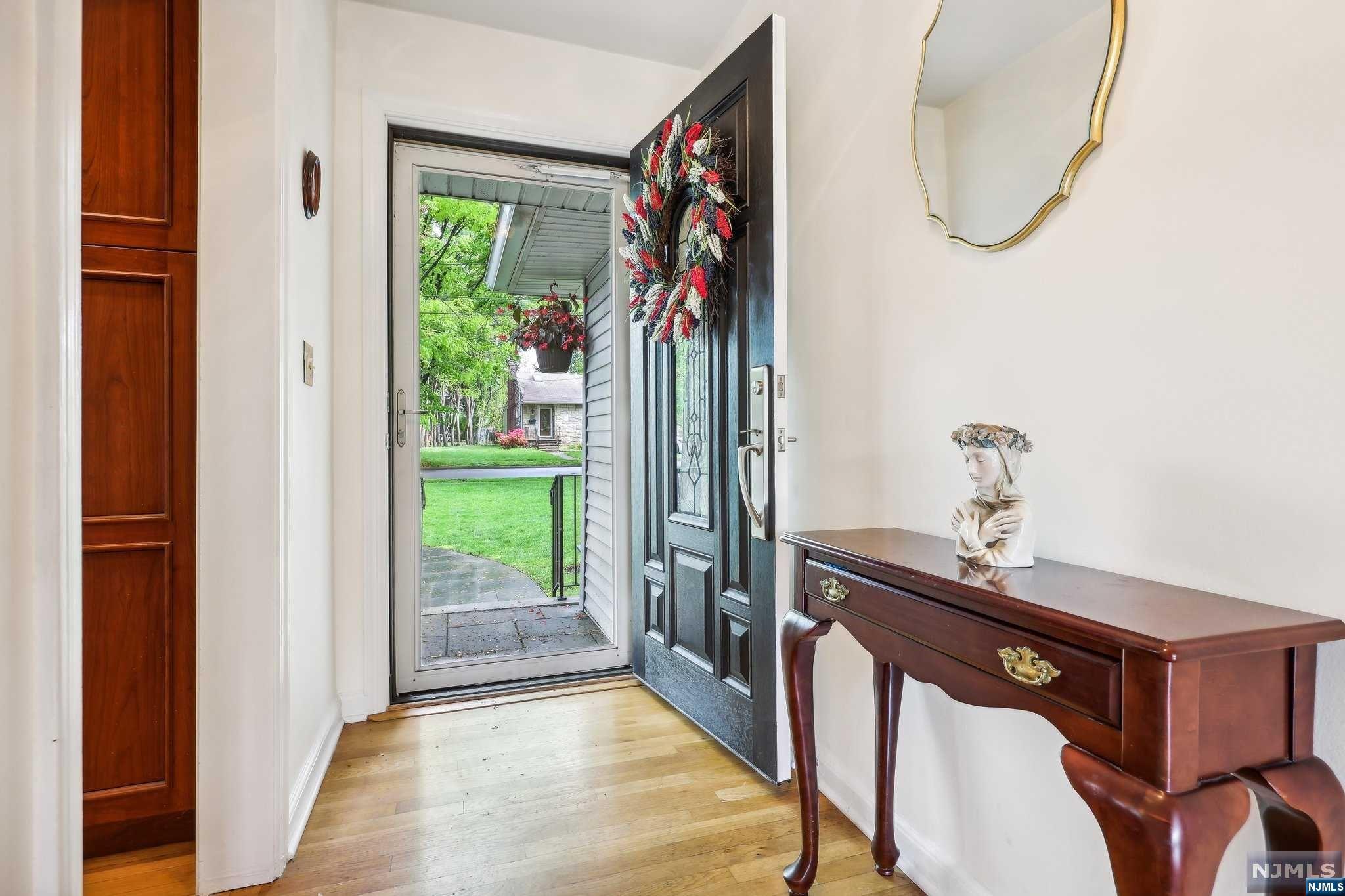 238 Mulberry Place