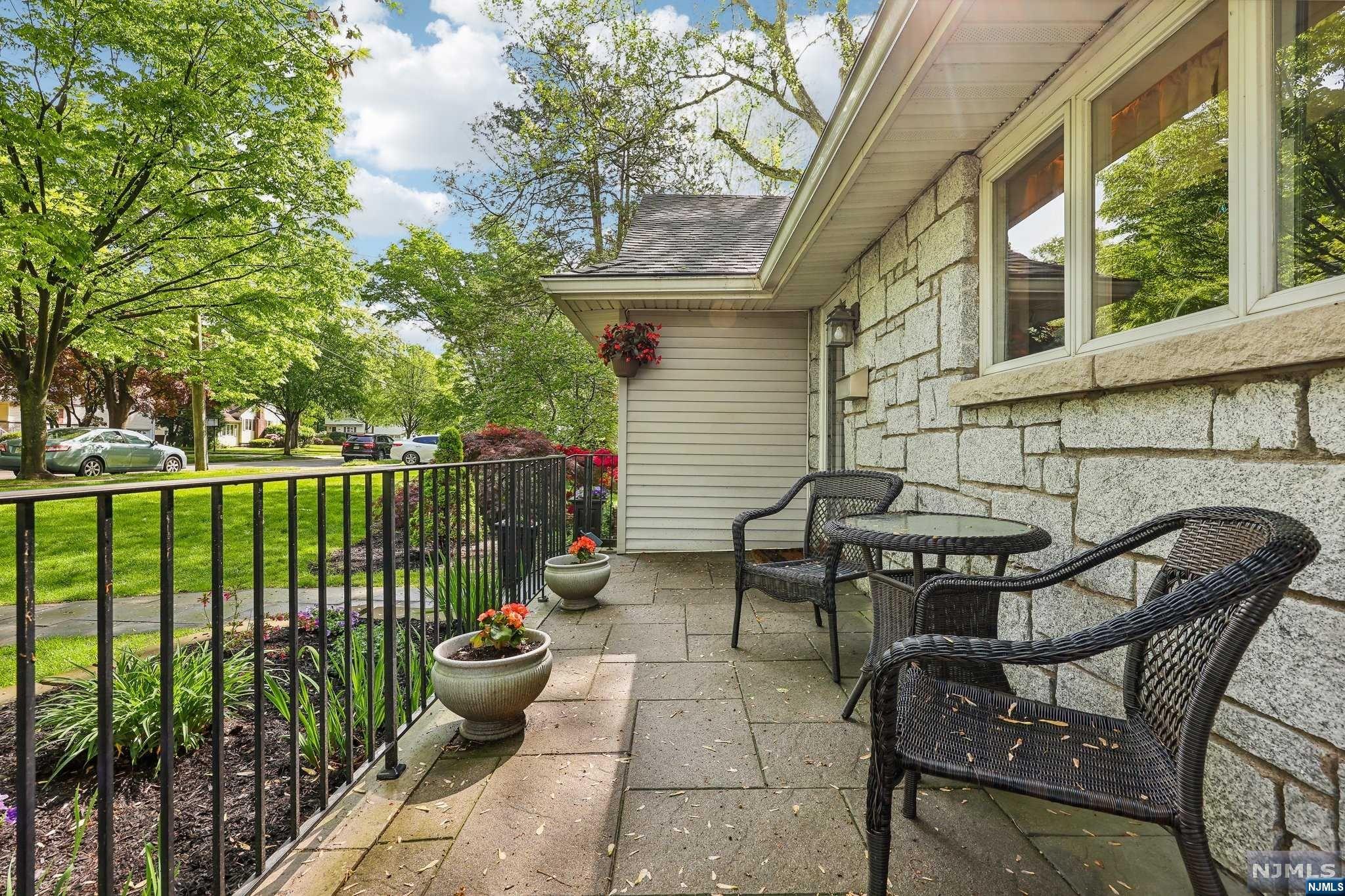 238 Mulberry Place