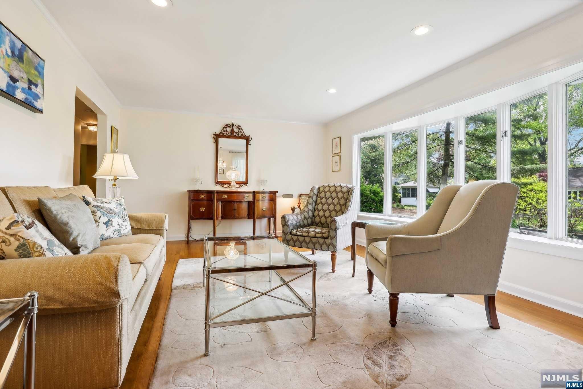238 Mulberry Place