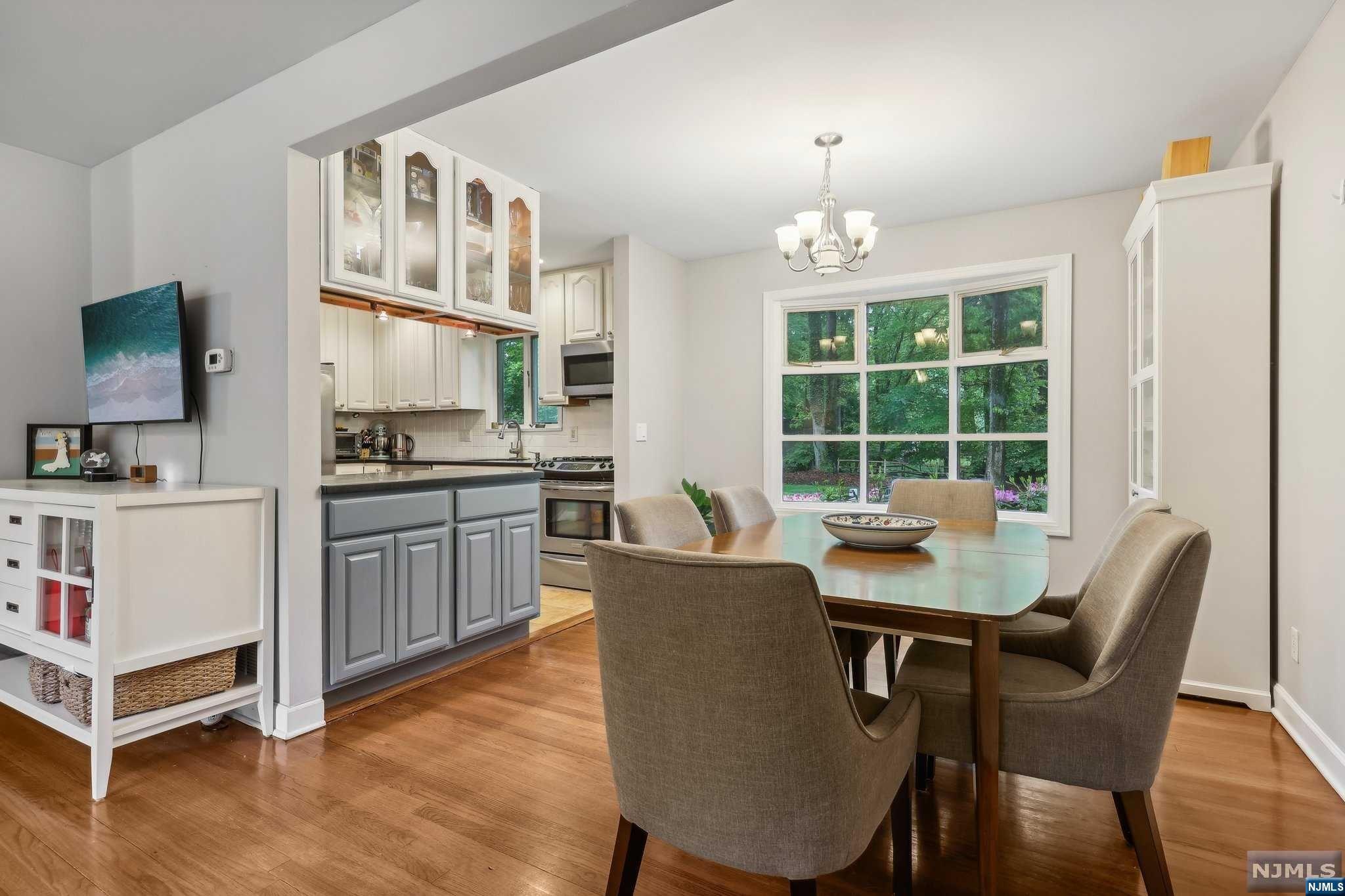 12 Fairhaven Drive