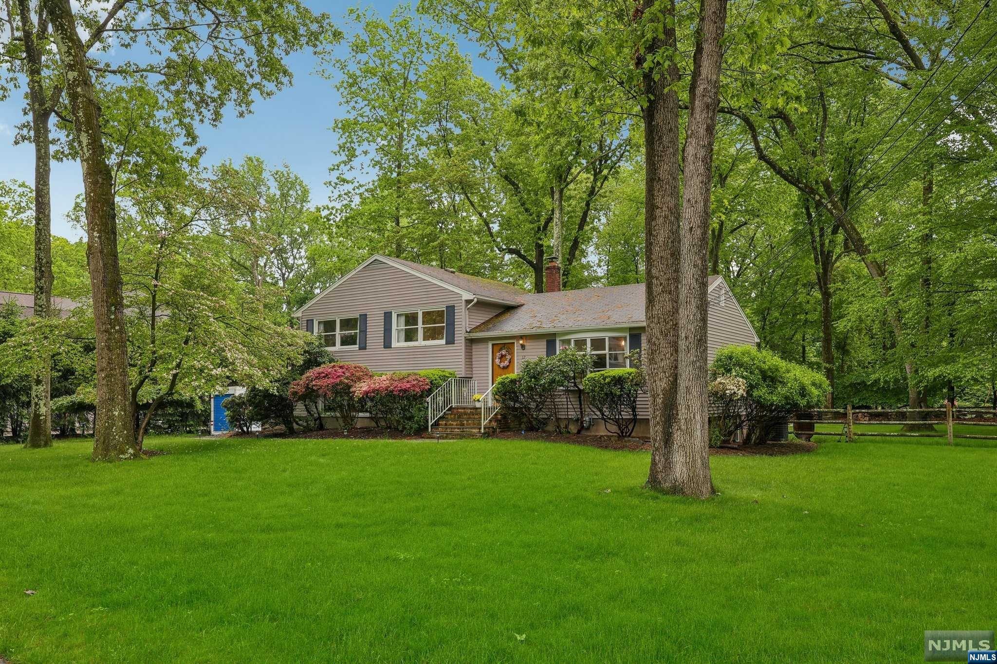 12 Fairhaven Drive