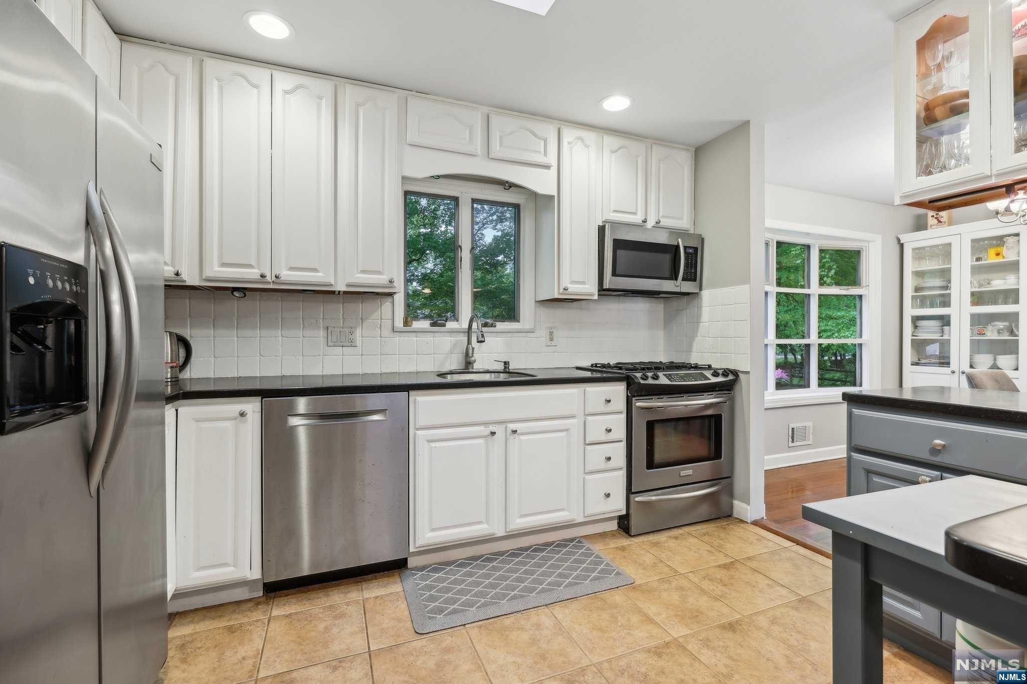 12 Fairhaven Drive