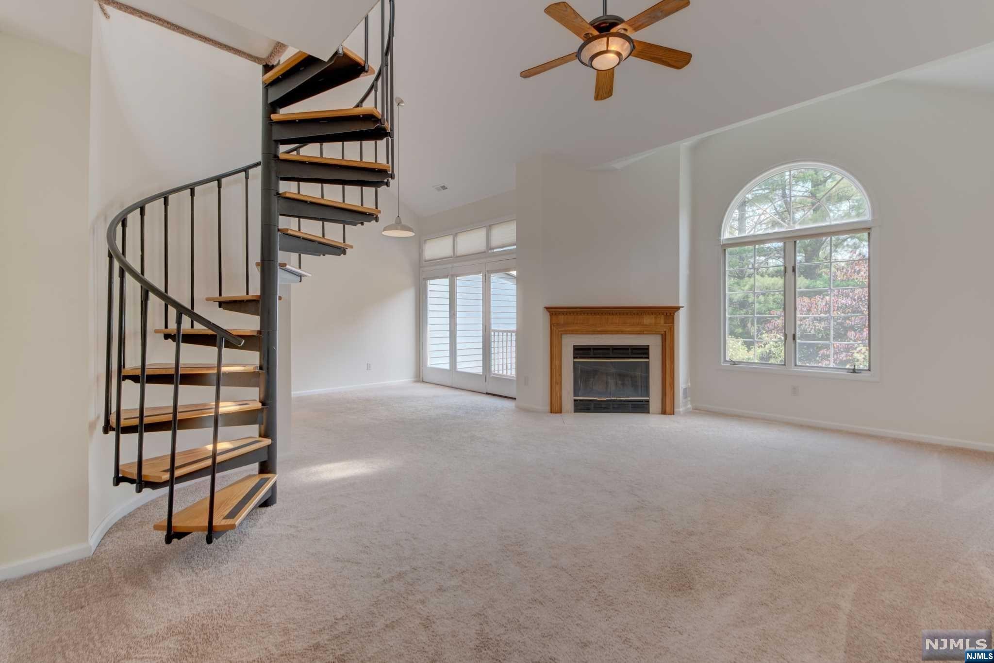 199 Cambridge Drive