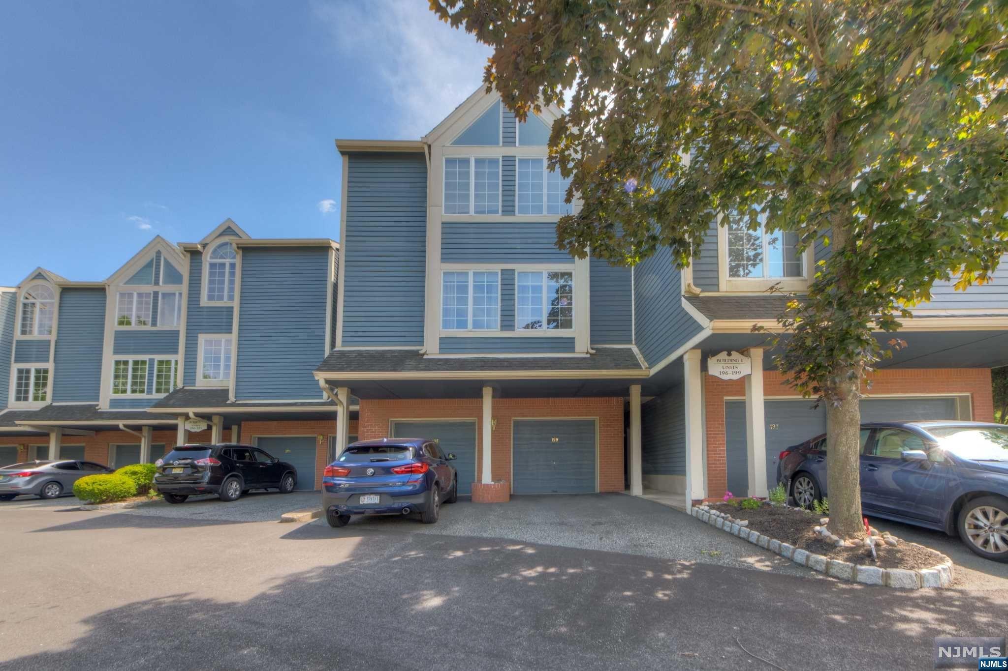 199 Cambridge Drive