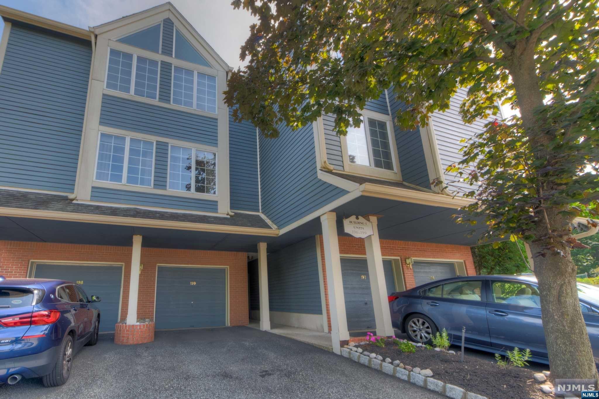 199 Cambridge Drive
