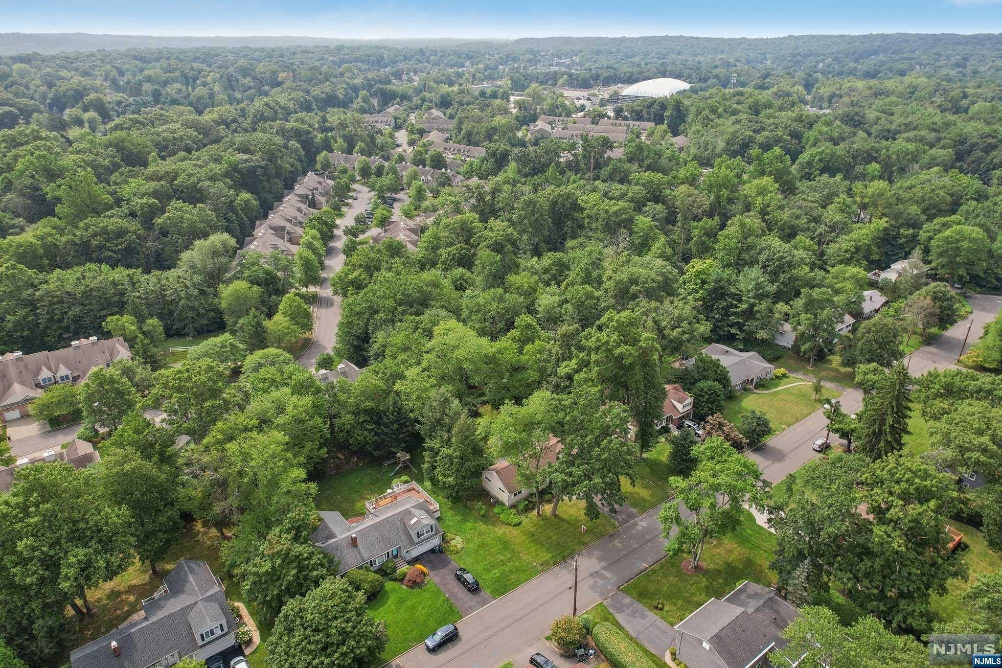 57 Allen Street