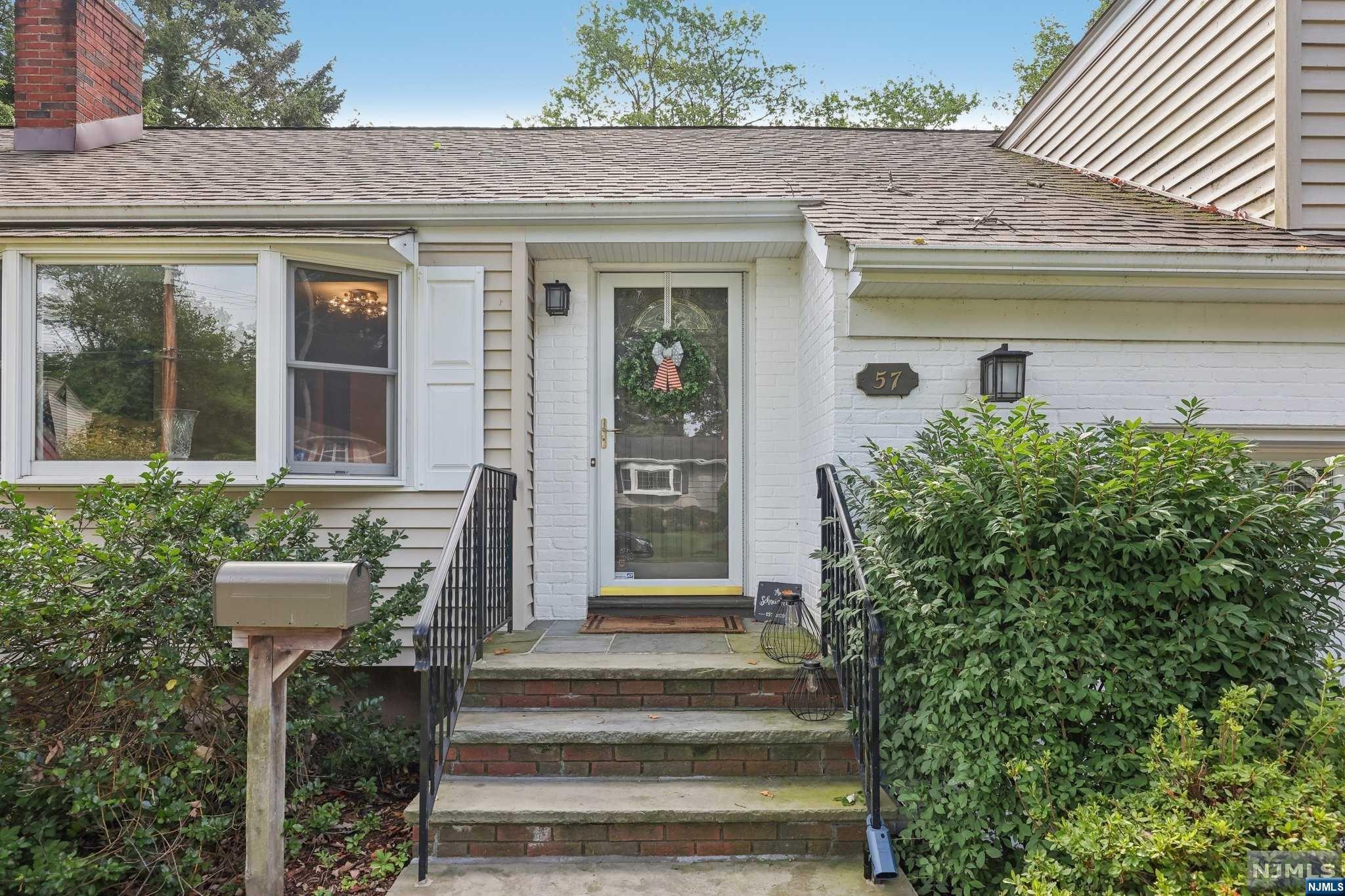 57 Allen Street