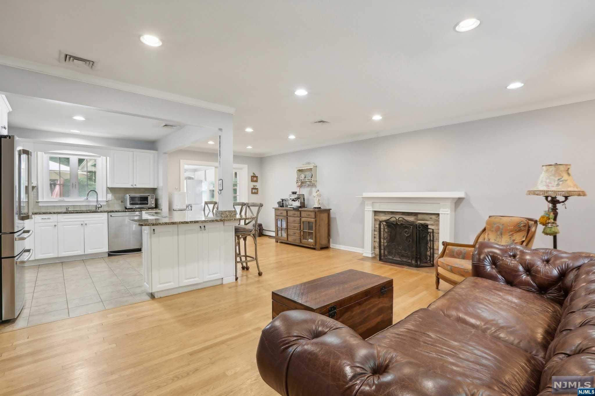 5 Ceely Court