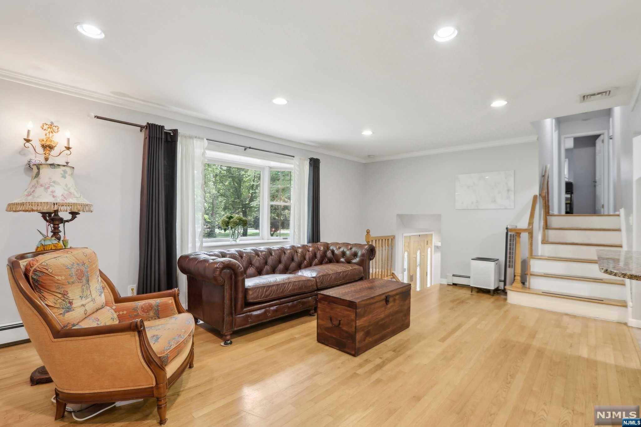 5 Ceely Court