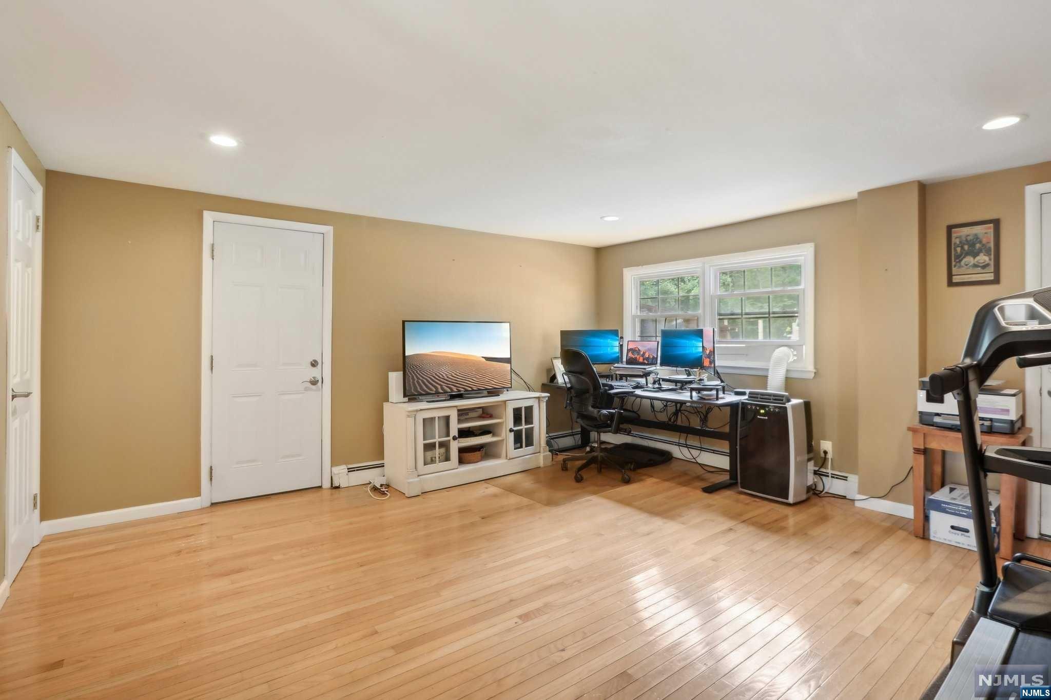 5 Ceely Court