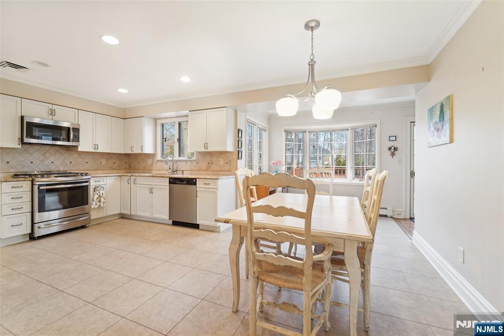 281 Schuyler Road