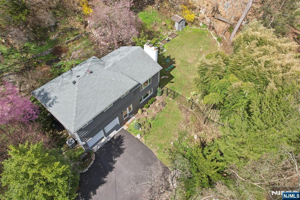 110 Deerhaven Road