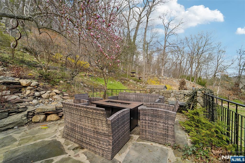 110 Deerhaven Road