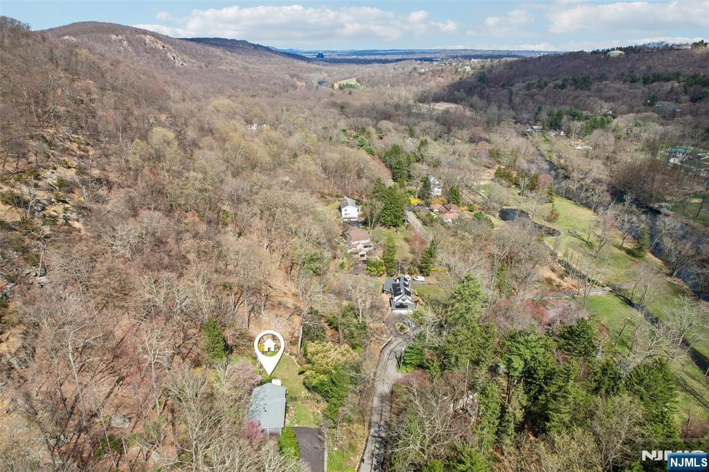 110 Deerhaven Road