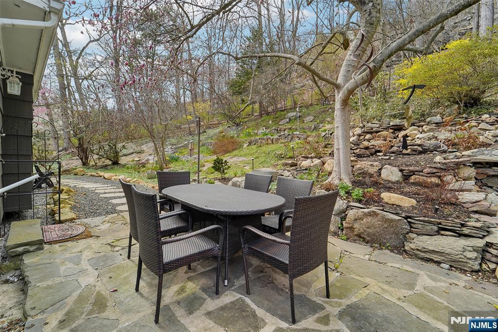 110 Deerhaven Road