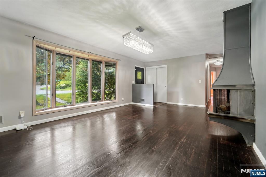 953 Franklin Turnpike