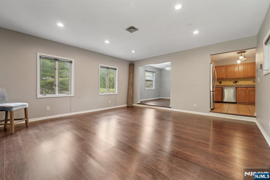 953 Franklin Turnpike