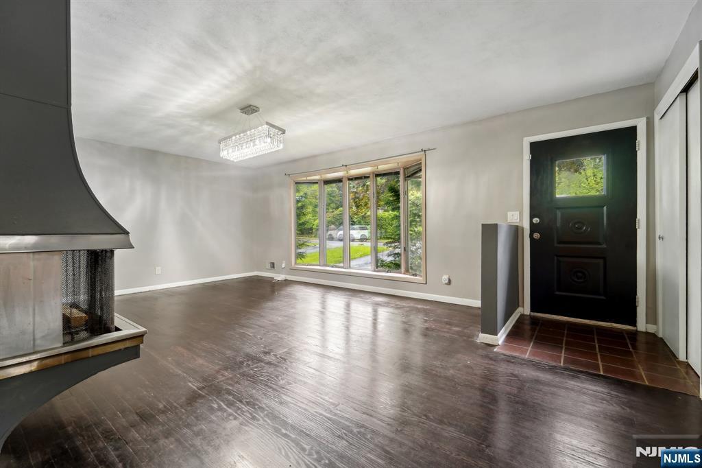 953 Franklin Turnpike