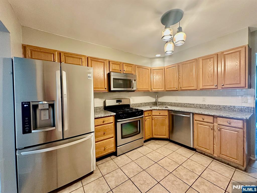 953 Franklin Turnpike