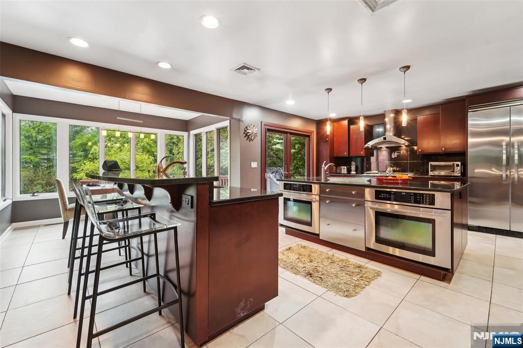 299 Forest Road