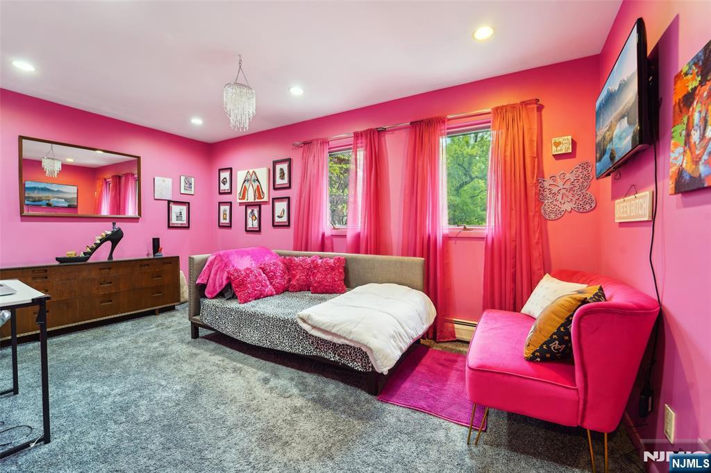 299 Forest Road