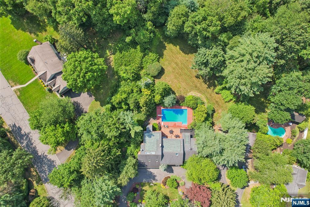 299 Forest Road