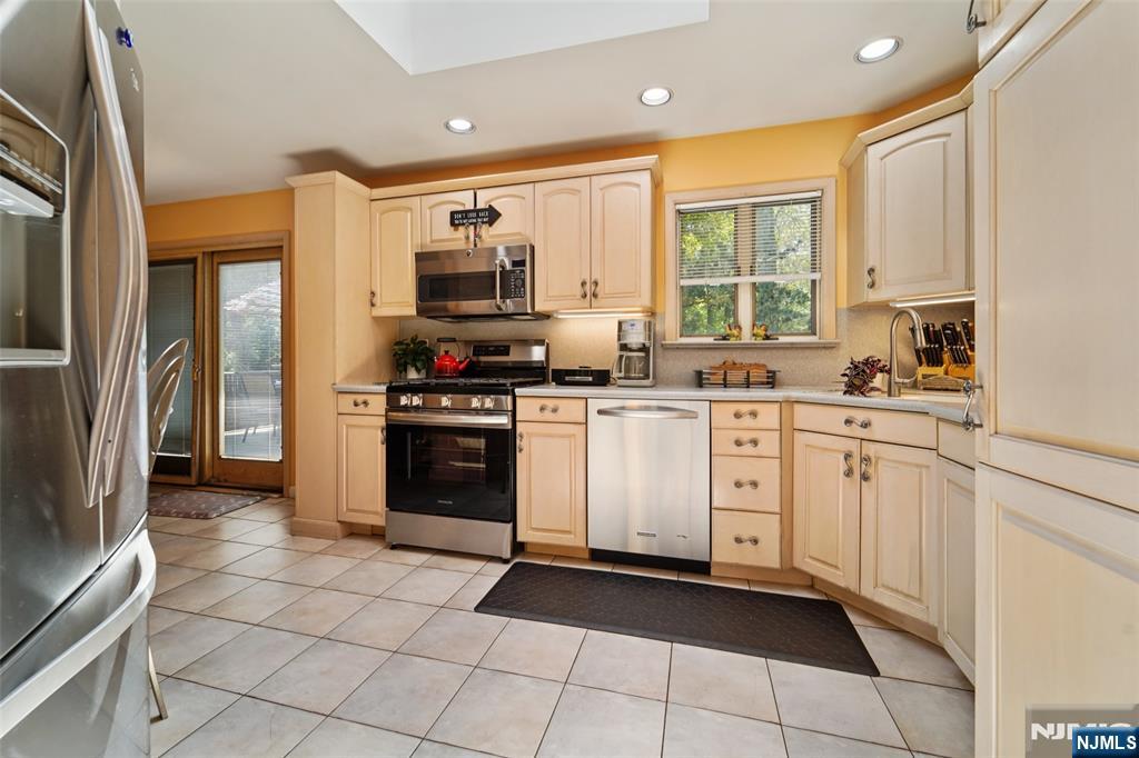 40 Fairhaven Drive