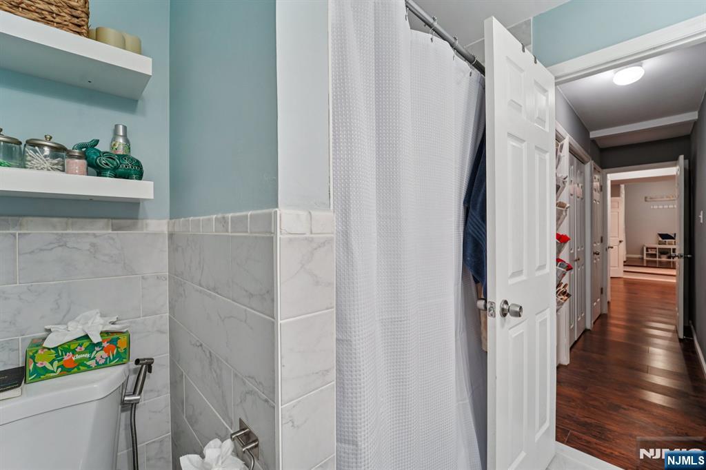 19J Foxwood Drive J