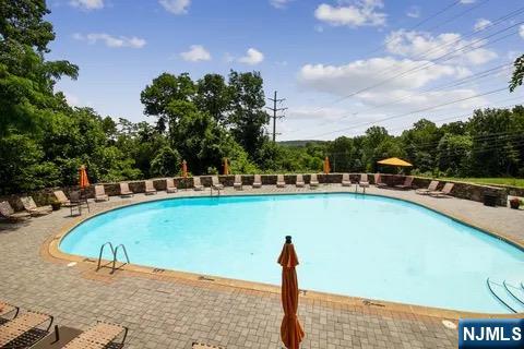 19J Foxwood Drive J
