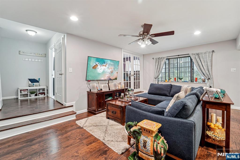 19J Foxwood Drive J