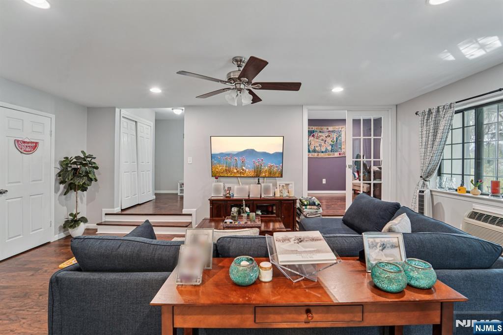 19J Foxwood Drive J
