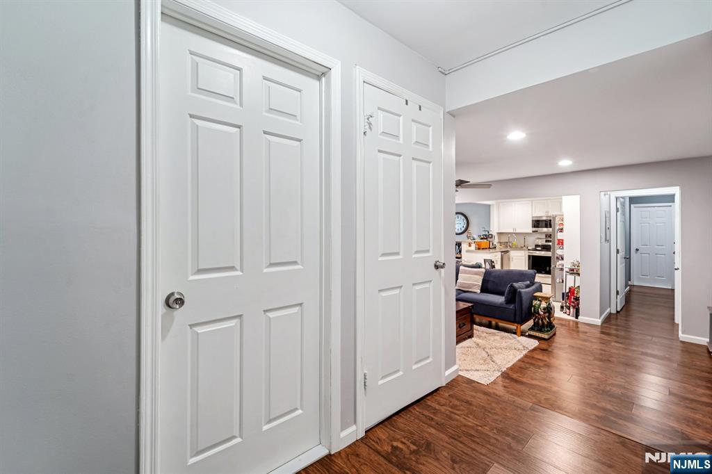 19J Foxwood Drive J