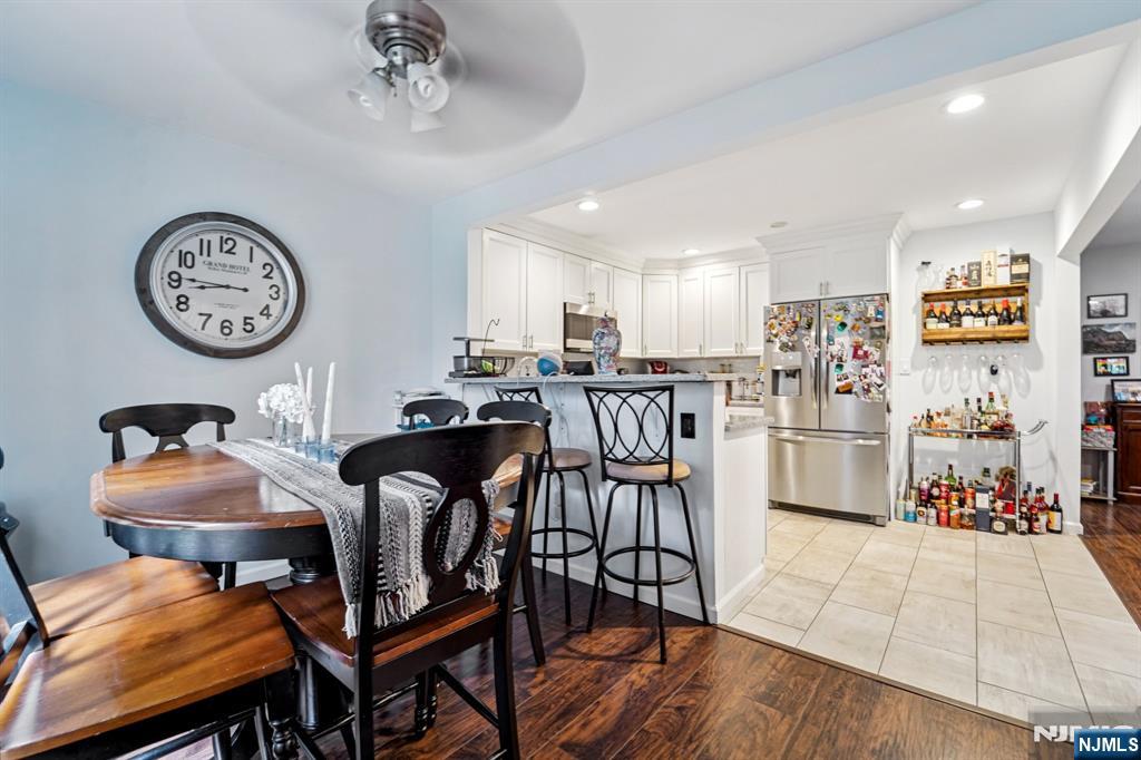 19J Foxwood Drive J