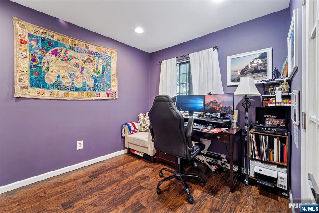 19J Foxwood Drive J