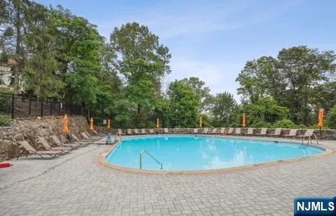 19J Foxwood Drive J