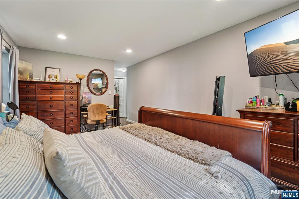 19J Foxwood Drive J