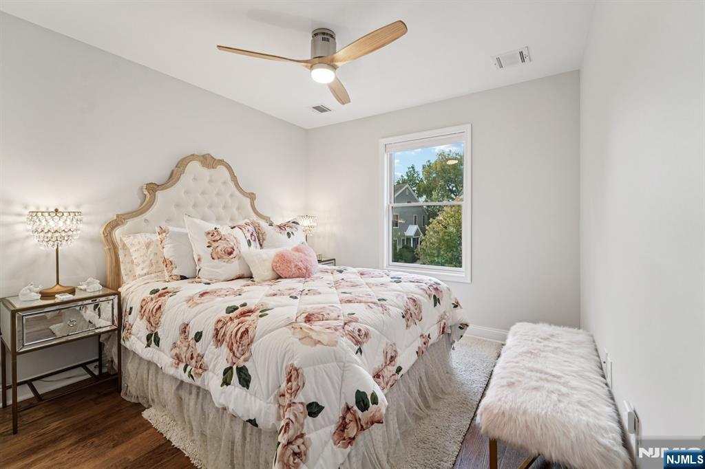 1704 Whitney Lane 1704