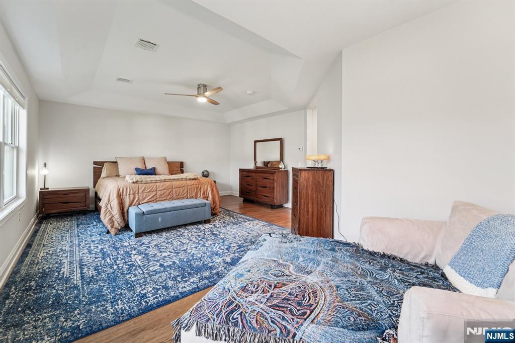 1704 Whitney Lane 1704
