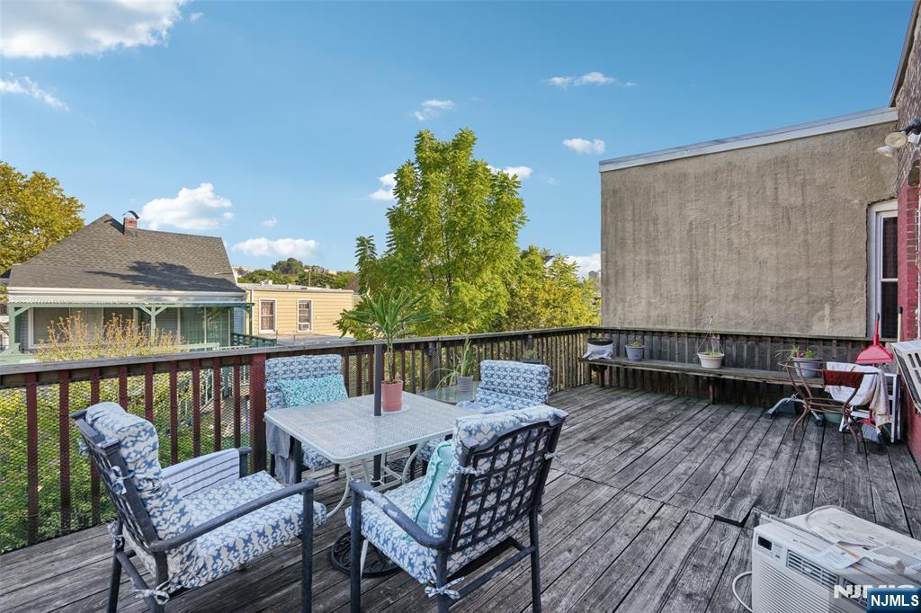 4410 Bergen Turnpike