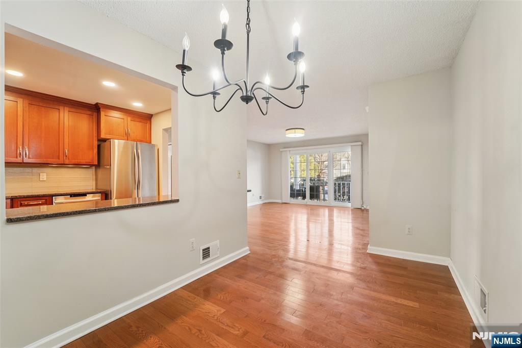 528 Holly Court